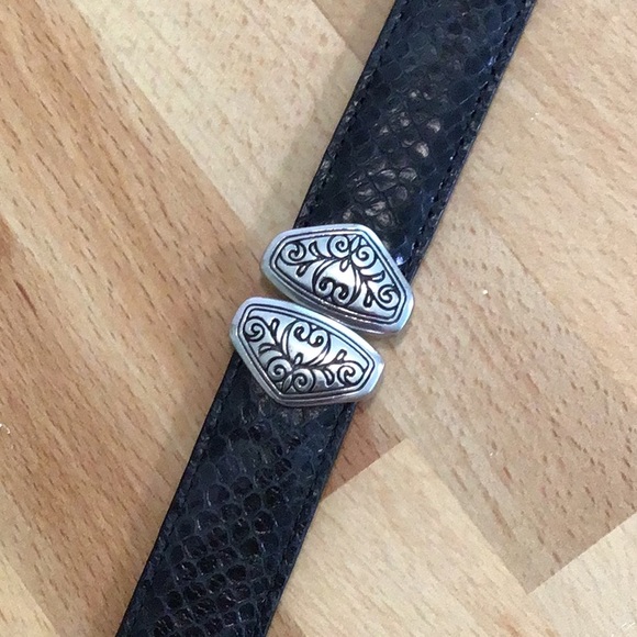 Brighton 34” reversible black & brown leather belt. - Picture 2 of 9